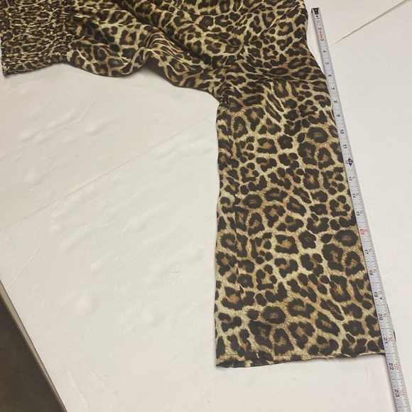 Michael michael kors leopard print blouse long sleeve Top Elastic Waist Small - Picture 11 of 11